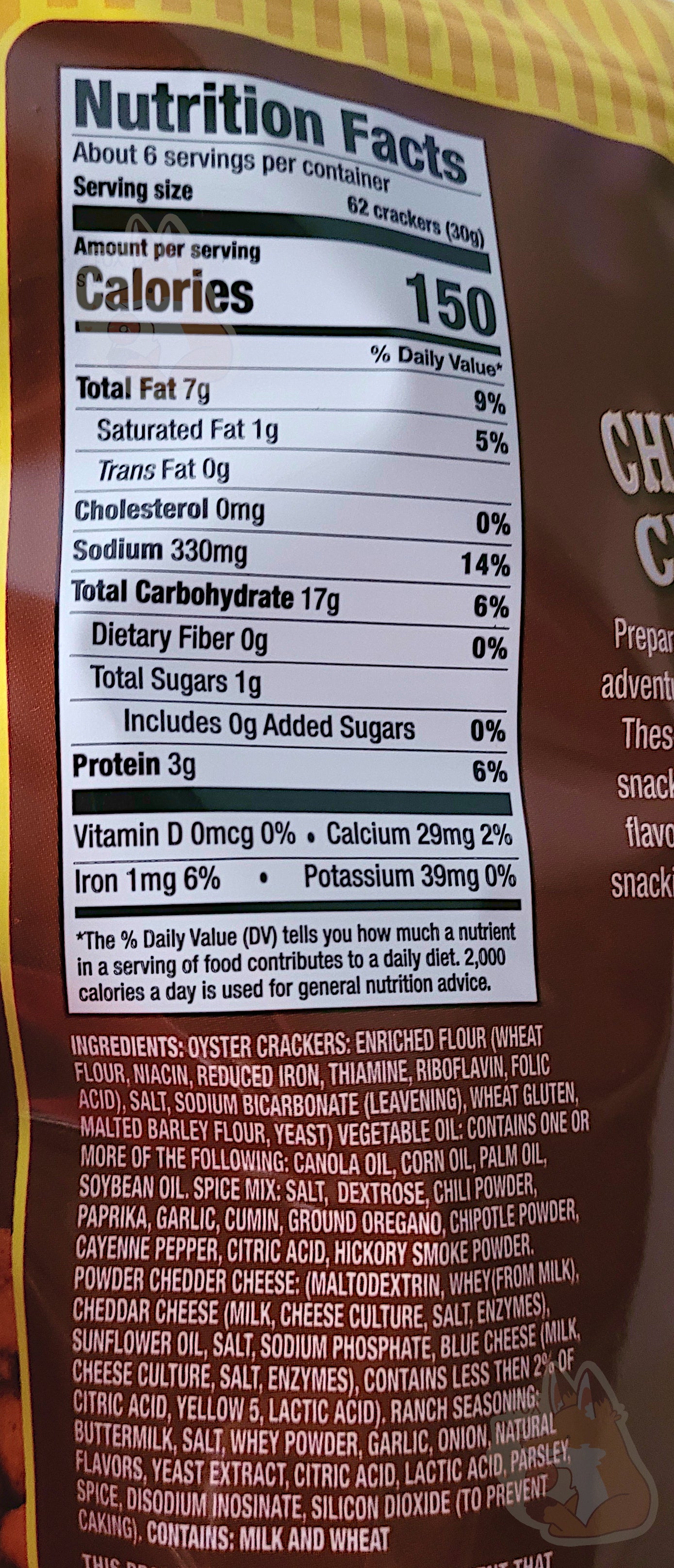 The back of a bag of Buc-ee's Chili Chees'N Crackers. The bag shows nutrition facts and ingredients.