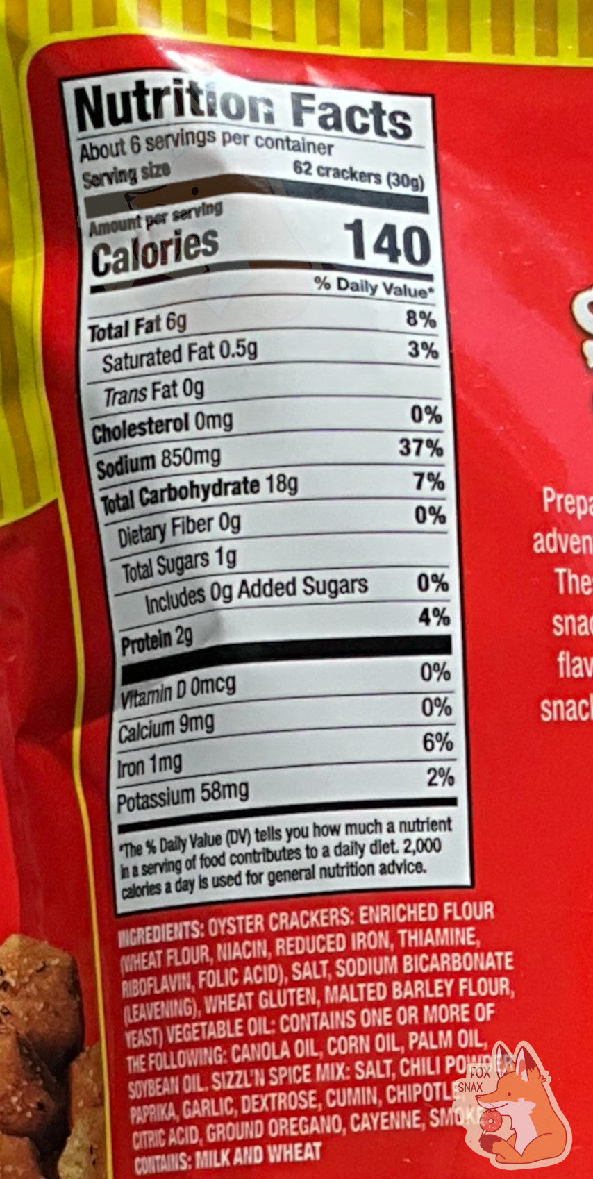The back of a bag of Buc-ee's Sizzl'n Crackers. Nutrition facts, then ingredients are listed.