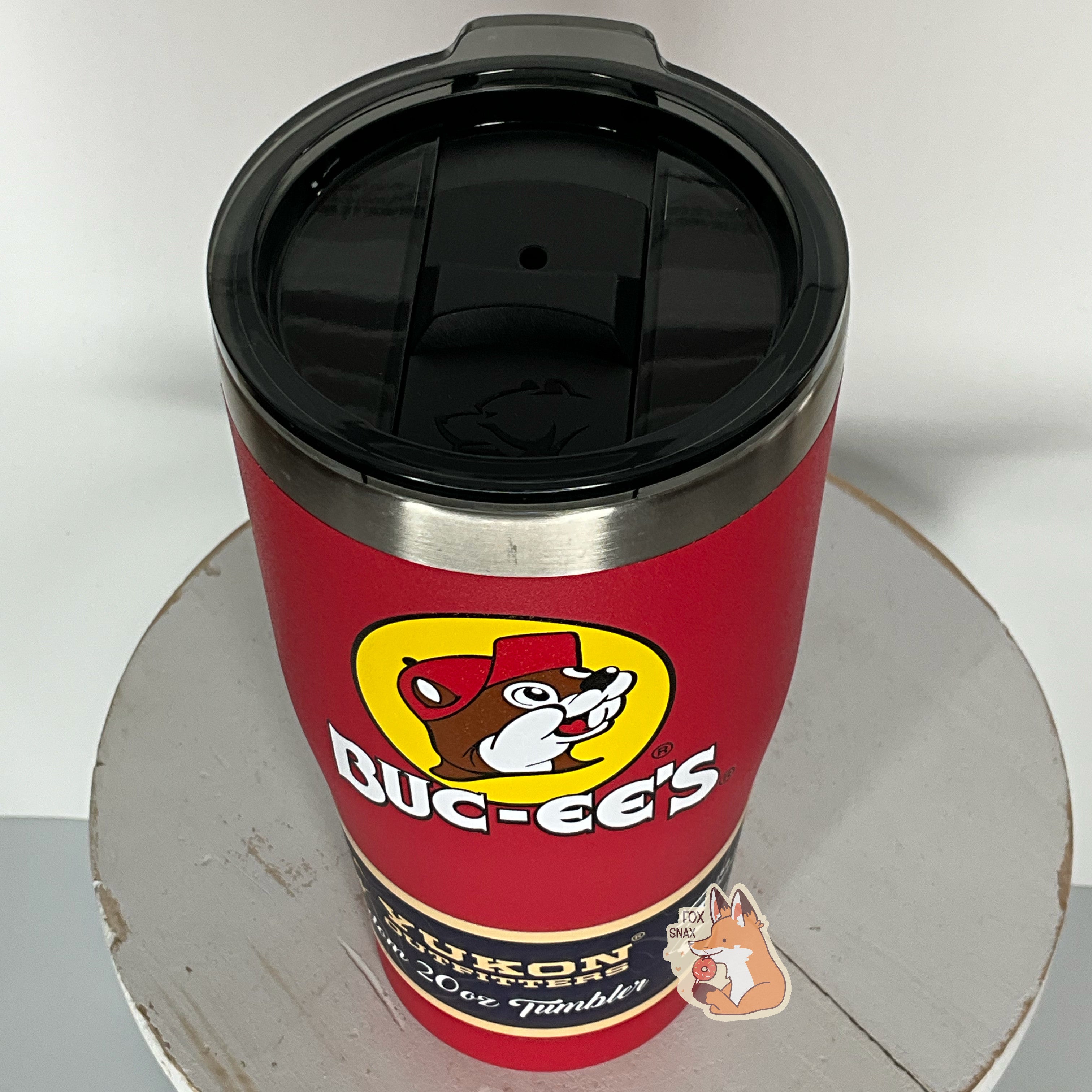 コカコーラ　ユーコン Buc-ee's Yukon Outfitters Red 20oz Tumbler – Fox Snax